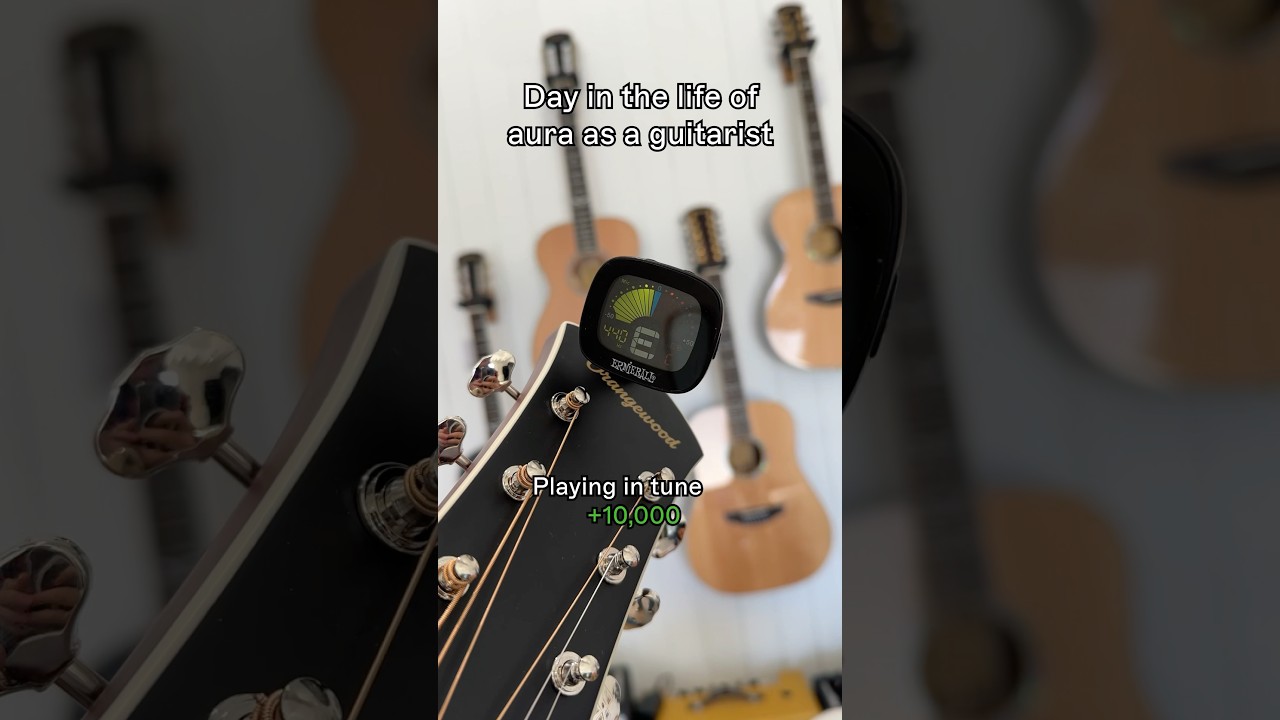 Смотреть «Day in the Life with Aura (as a Guitar Player)» на YouTube Смотреть «Day in the Life with Aura (as a Guitar Player)» на YouTube