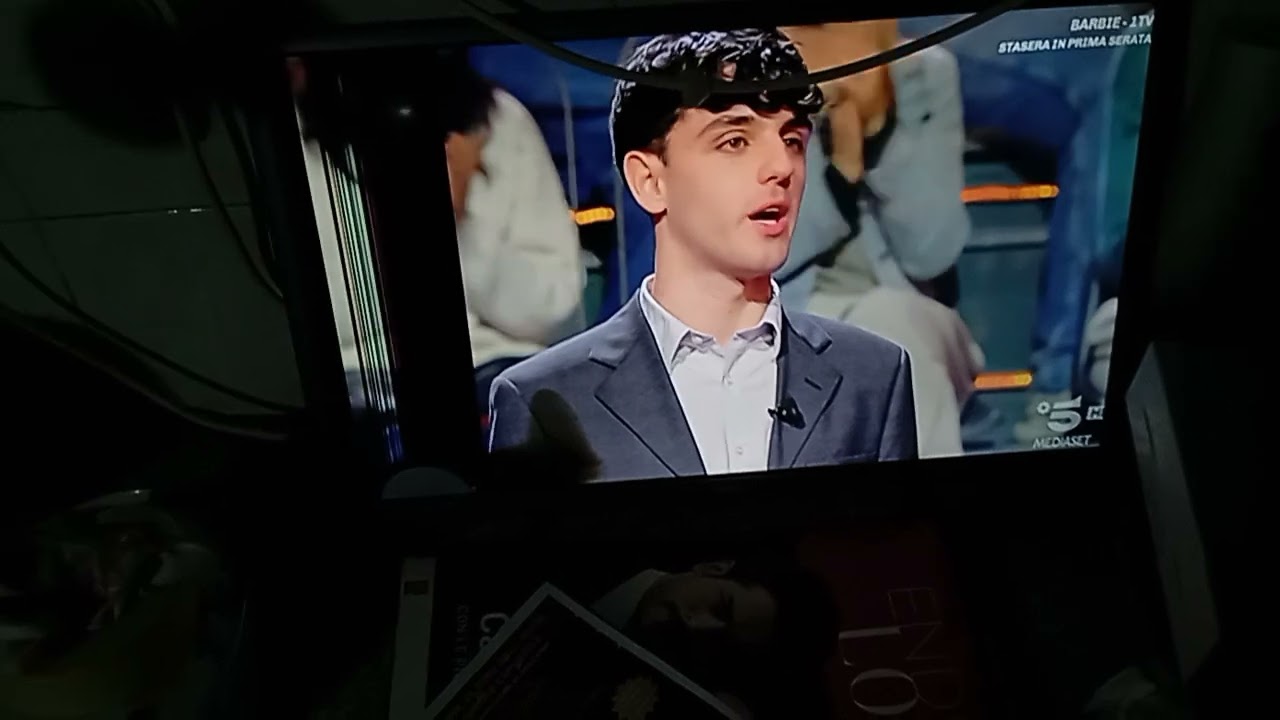 Caduta libera 📺😃👋😃