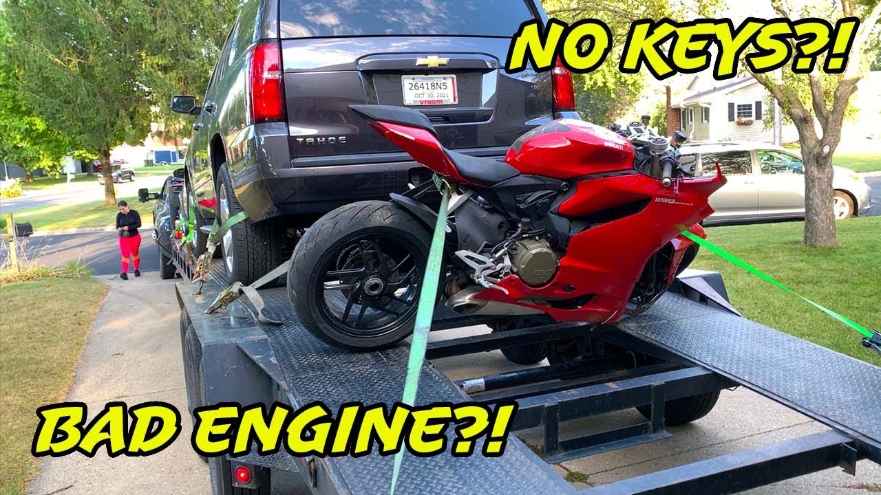 Rebuilding A Wrecked 2014 Ducati Panigale 1199!!