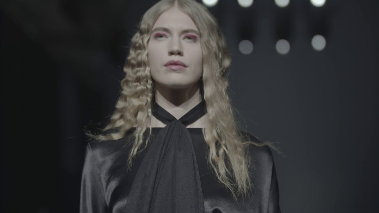 JULIYA KROS. Ukrainian Fashion Week FW 2020/2021. "Mon gothique"(Live version)