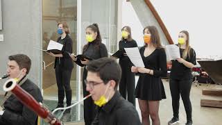 Karl Jenkins, Adiemus - YouTube