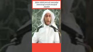 Islam Tidak Pernah Memaksa Seseorang Menjadi Muslim I Syekh Ali Jaber I Shorts