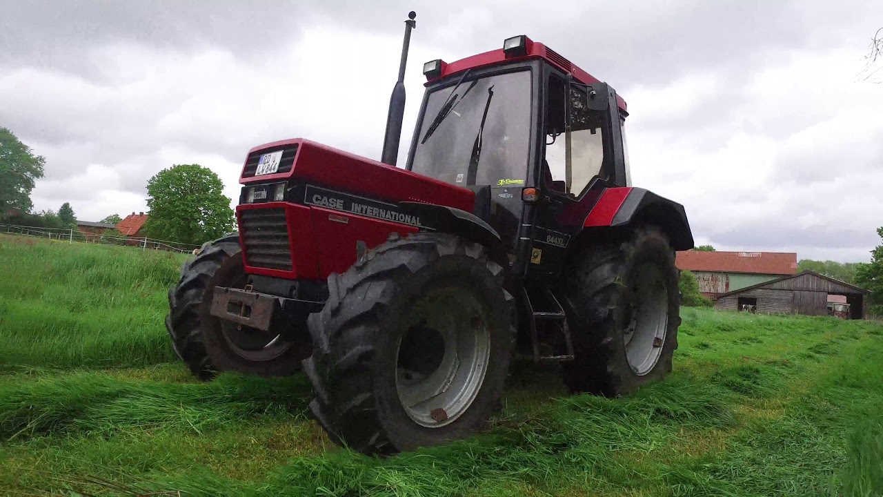 Case IHC 844XL am Mähen