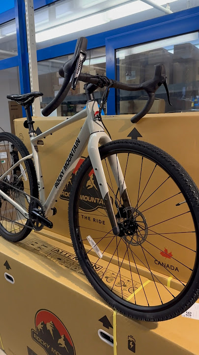 🇨🇦 Gravel Bike Rocky Mountain Solo 50 #shorts #rockymountain #mountain @rockymountainbicycles