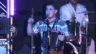 Alfredo Olivas   Villana De Cuento En Vivo LAs Pulgas