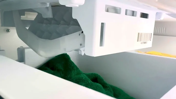 Brand new LG bottom freezer ice maker dumps water into the ice bin