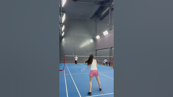 Imagine that this ball is your ex, it works wonders!!! #badminton #badmintolovers #ballbadminton
