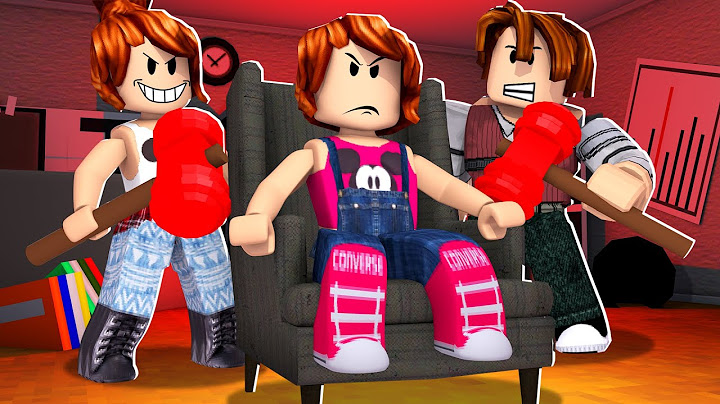 MEUS PAIS VIRARAM MARRETÃO NO ROBLOX! (Flee The Facility)