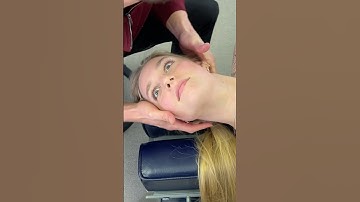 😳 FIRST Neck CRACK! WOAH! shorts #chiropractic
