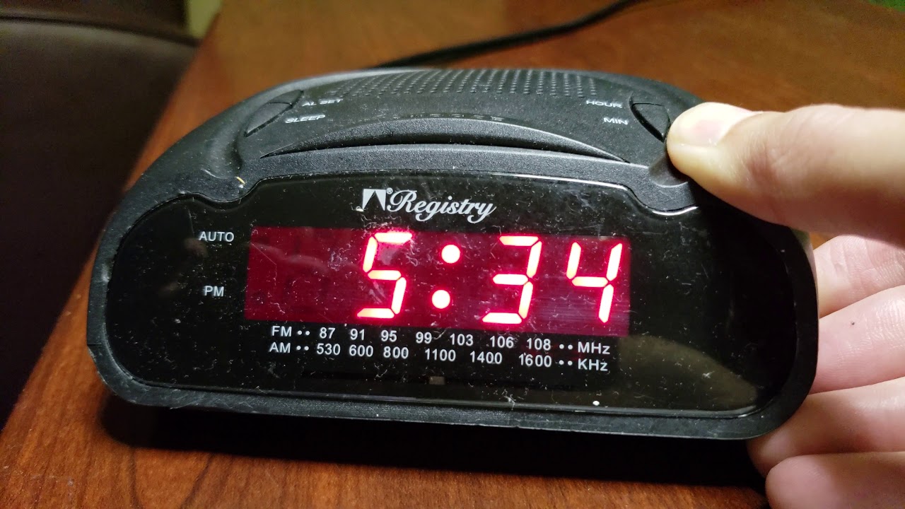 Registry AM/FM Clock Radio - YouTube