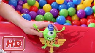 SURPRISE TOYS Ball Pit CHALLENGE Polly Pocket, Blind Bags, Frozen Olaf, Surprise Eggs Cat Paw