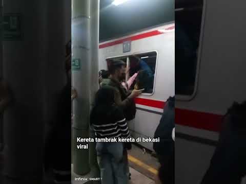 kereta tambrak kereta dibekasi #kejadianviral #beritaviral #keretaapiindonesia #keretaapi #viral