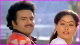 Muvva gopaludu telugu movie starring nandamuri
balakrishna,vijayashanthi,shobana, rao gopal and others directed by
kodi ramakrishna produced s r...