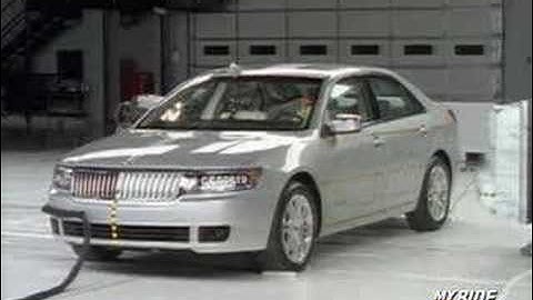 Crash Test: 2006 Lincoln Zephyr