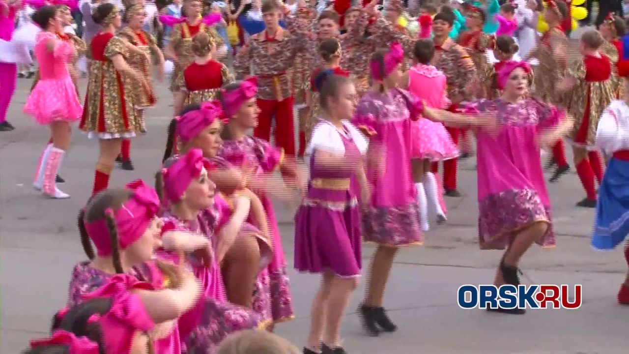 флешмоб 500 детей Орск - YouTube