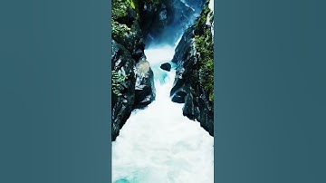 quran  القرآن الكريم مقطع بنفس طويل مبهر لعنتر مسلم من سورة الاحزاب(ولا تبرجن..)-تلاوات نادرة خارجية