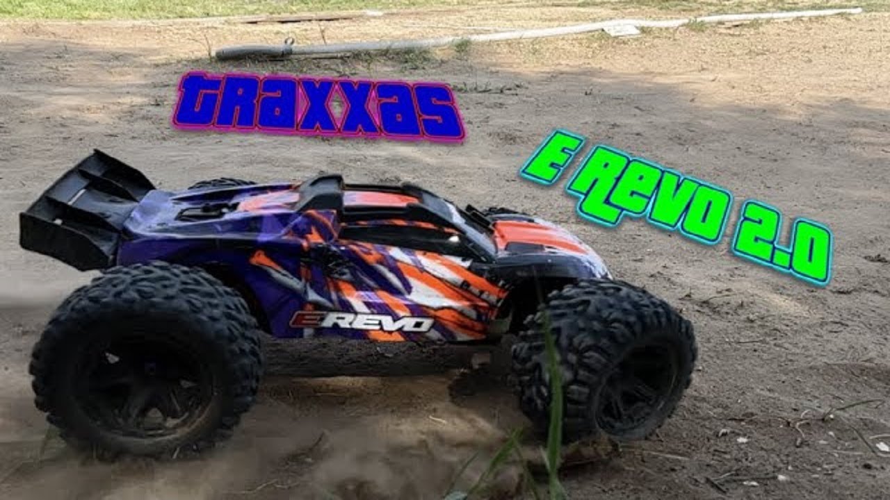 E Revo Hot Lapping Gave The Typhon A Run!