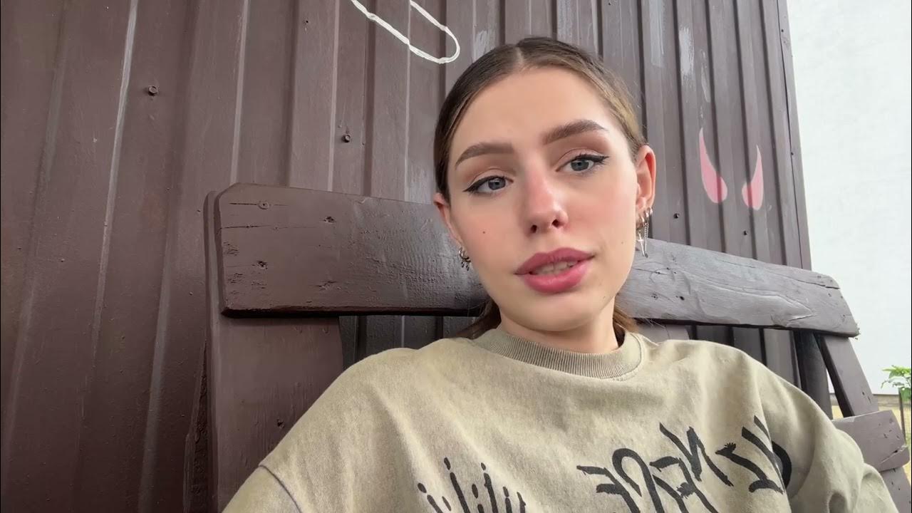 Барби Герл BarbieGirl Рассказала как заработала миллионы денег. - YouTube
