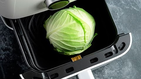 Delicious and juicy burger, where crunchy cabbage leaves replace the bread!