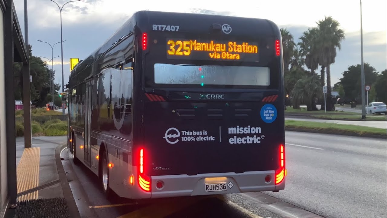 New Zealand/NZ Auckland Bus - 325: From Mangere Town Centre to Manukau Station (16.01.2026) 1