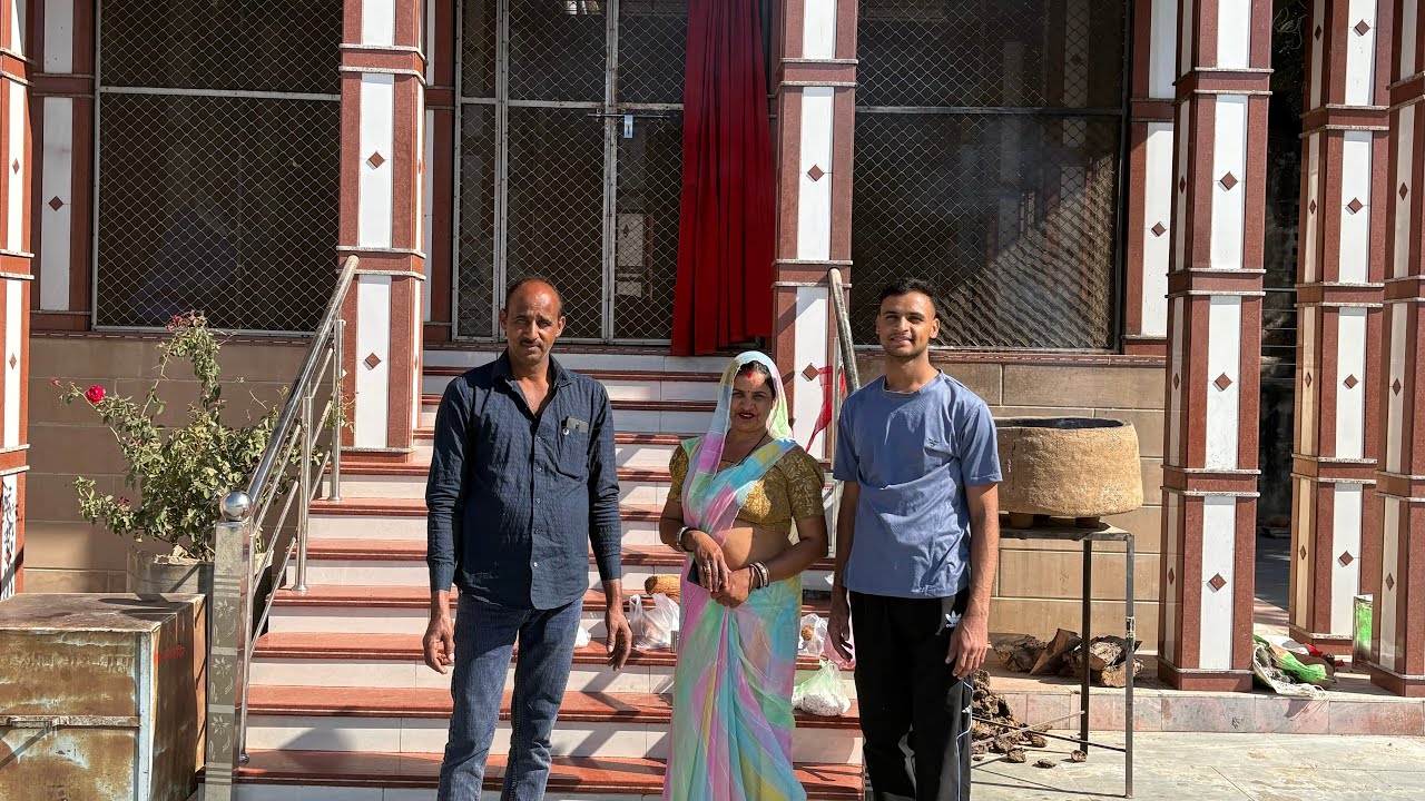 First Time Is Mandir Aaya With My Parents 😍