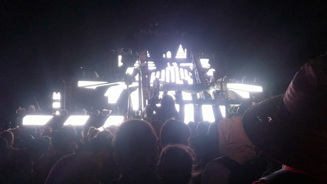 G Jones Live Set Paradiso 18 Youtube G Jones Live Set Paradiso 18 Youtube