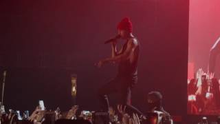 Twenty One Pilots - Holding On To You - Prudential Center 2017