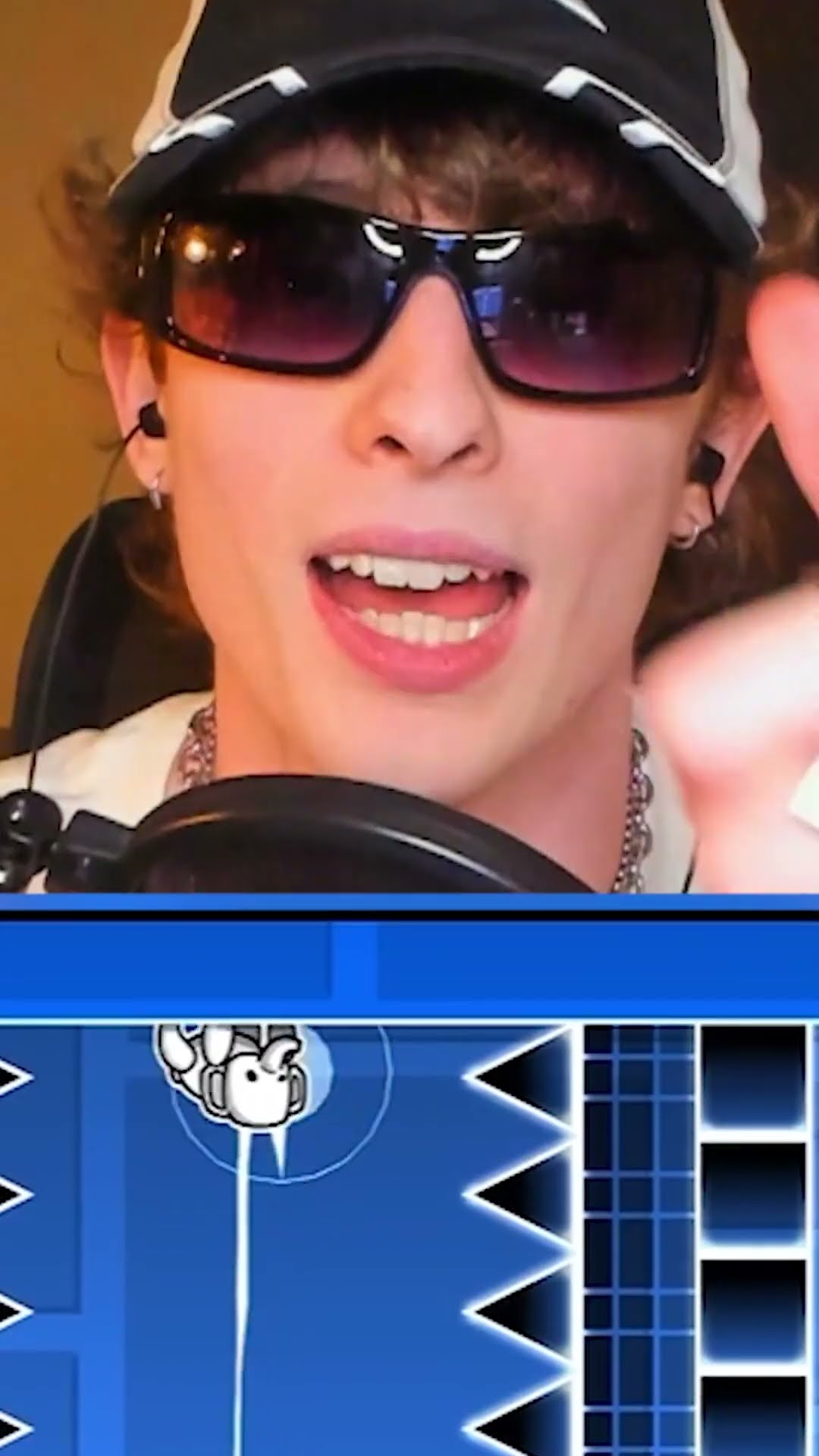 250 clicks en GEOMETRY DASH ?