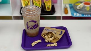 Miniverse Taco Bell Series 1 Put Together Churro Chiller Cinnamon Twists