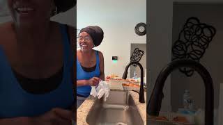 RASTA QUEEN $treasie1 is live!