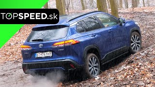 TEST TOYOTA COROLLA CROSS - padnú vám sánky