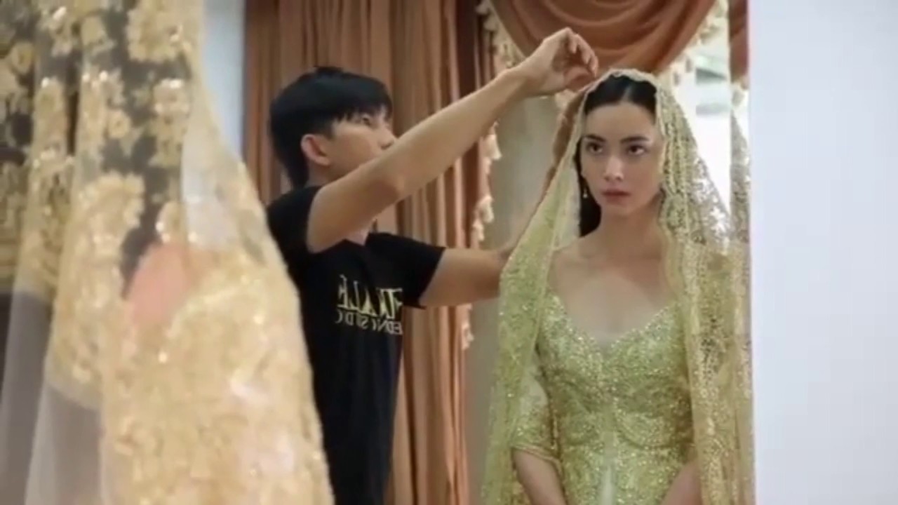 การถ่ายสนุกสนานและการแสดง มุกดา นรินทร์รักษ์ กับ เข้ม หัสวีร์