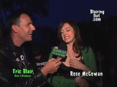 Eric Blair Kisses Rose McGowan & talks The Ramones...