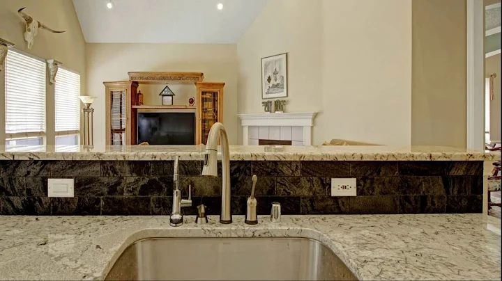 Welcome to 1709 Falmouth | Alicia Duffy