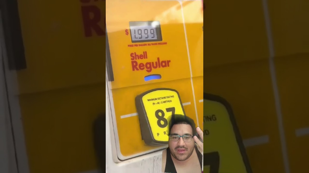 T-Mobile Gas? #gas #phones #tmobile #greenscreenvideo