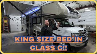 King Bed in Class C Motorhome! 2023 Coachmen Leprechaun 298KB