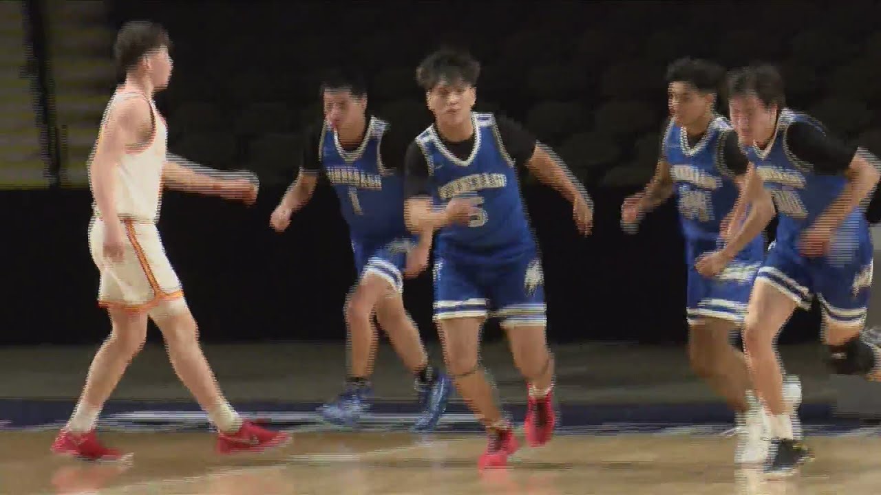 Winnebago vs Kuemper Catholic BBB