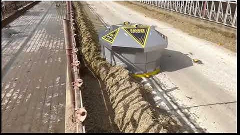 Hyhuis Rovibec Feed Pusher Robot