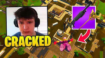 Sphinx goes Full W-Key in Slurpy Swamp Against UNREAL Players!