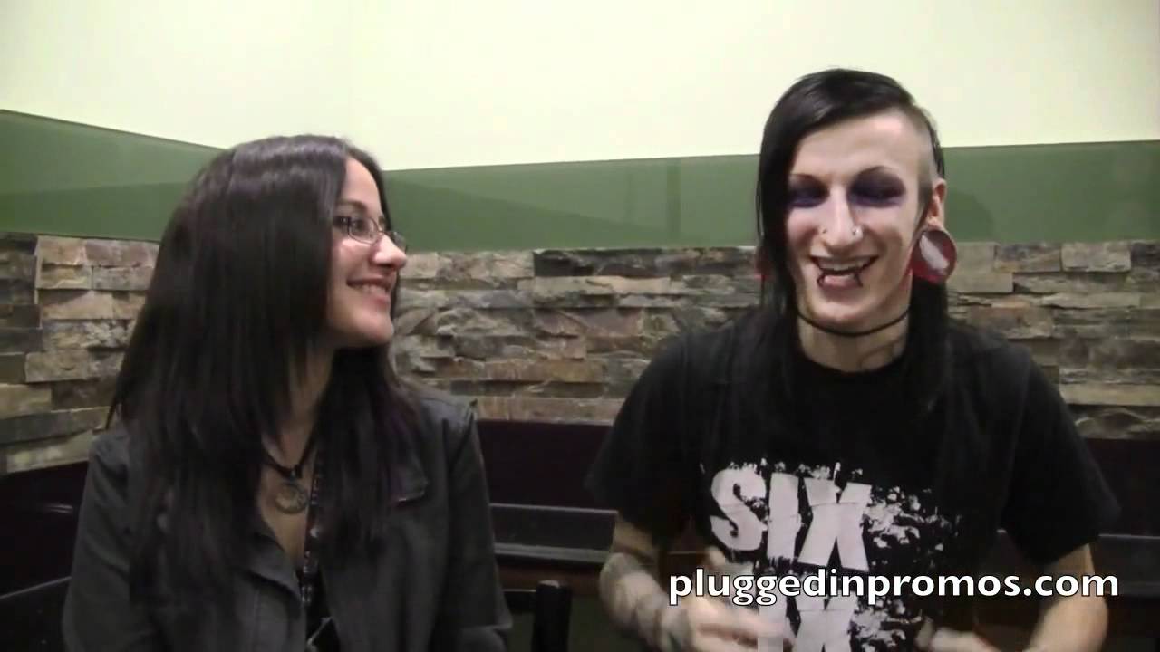 chris motionless girlfriend died