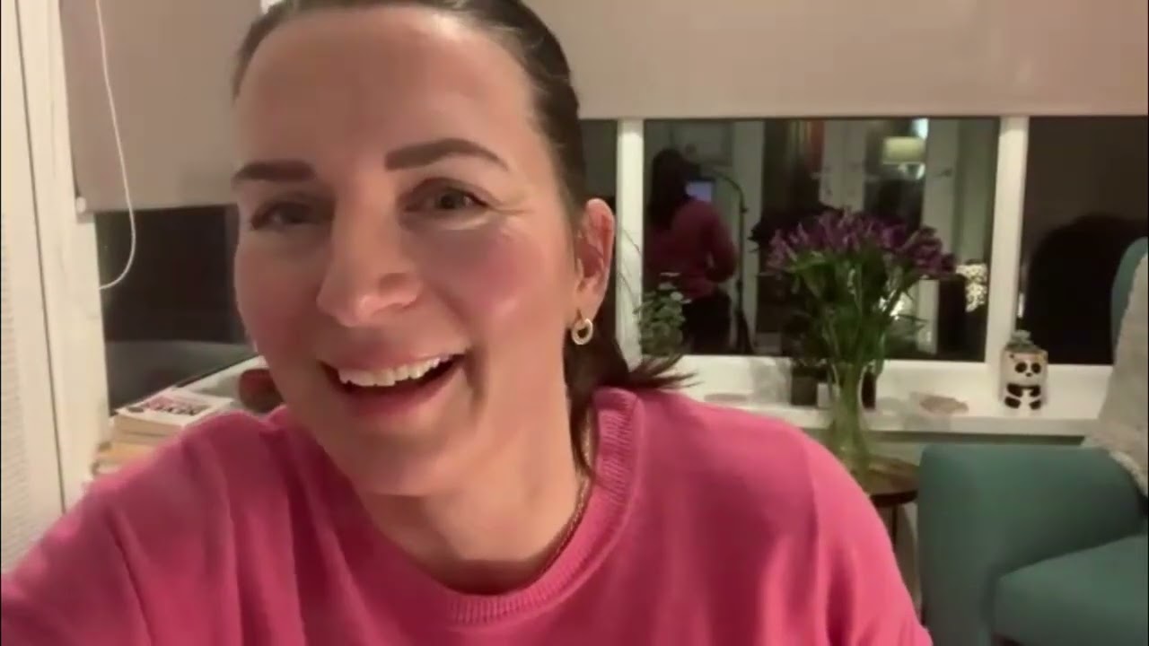 Unlocking Your Confidence: A Body Language Exercise for Lasting Change!