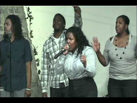 Praise and Worship Sunday 4-11-2010 Part 1