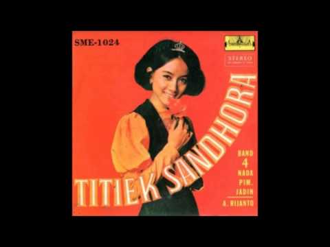 Titiek Sandhora   Fujiyama