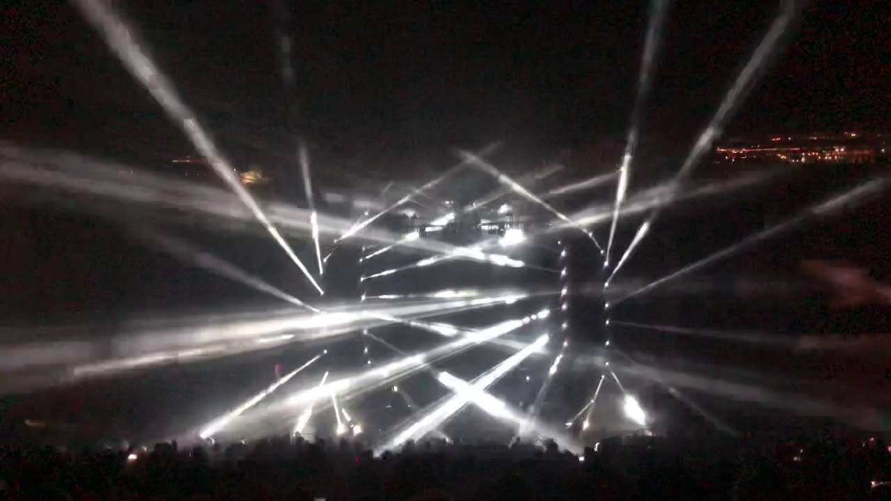 G JONES @ Red Rocks 10/18/2019 - YouTube