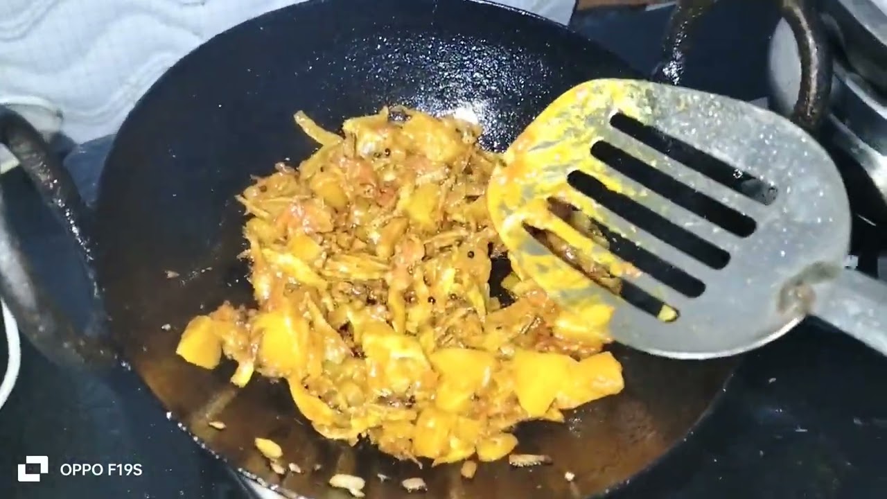 Smallest Jinge Fish Masala Curry Tasty Recipe