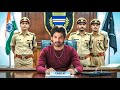 ضابط قوي قتلوا صاحبه قدامه وطردوا من الخدمه بعد مقتلوا امه ميعرفوش انه وحش هيدغدغ القسم فوق دماغهم 