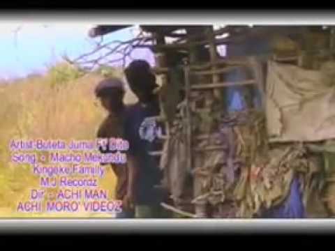 Video: Macho Mekundu Katika Paka