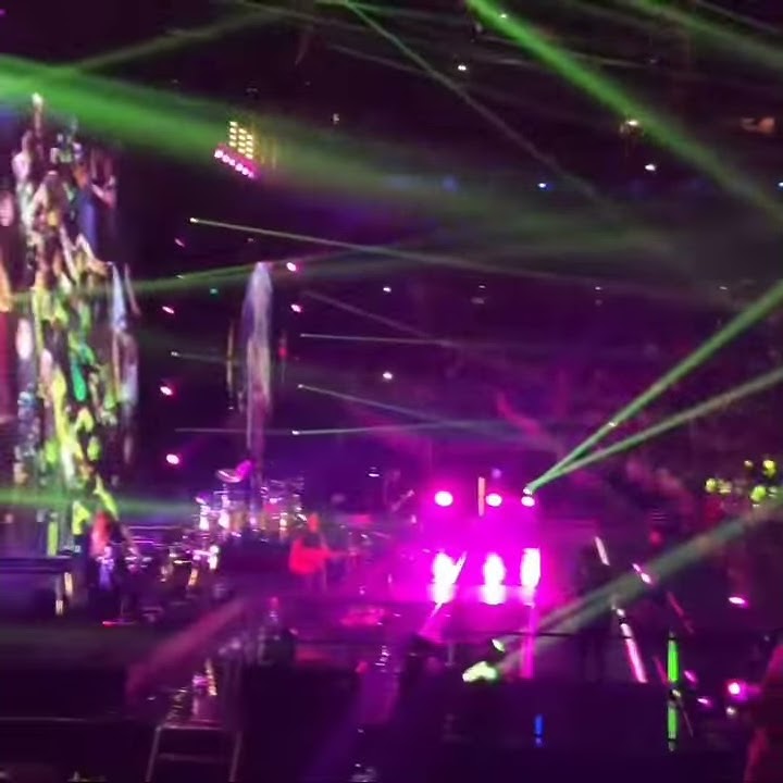 Shakira Orlando 2018 - YouTube