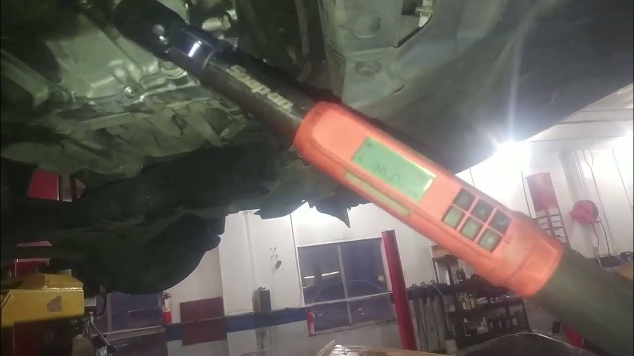 2013 Honda Civic transmission fluid change drain and fill. - YouTube