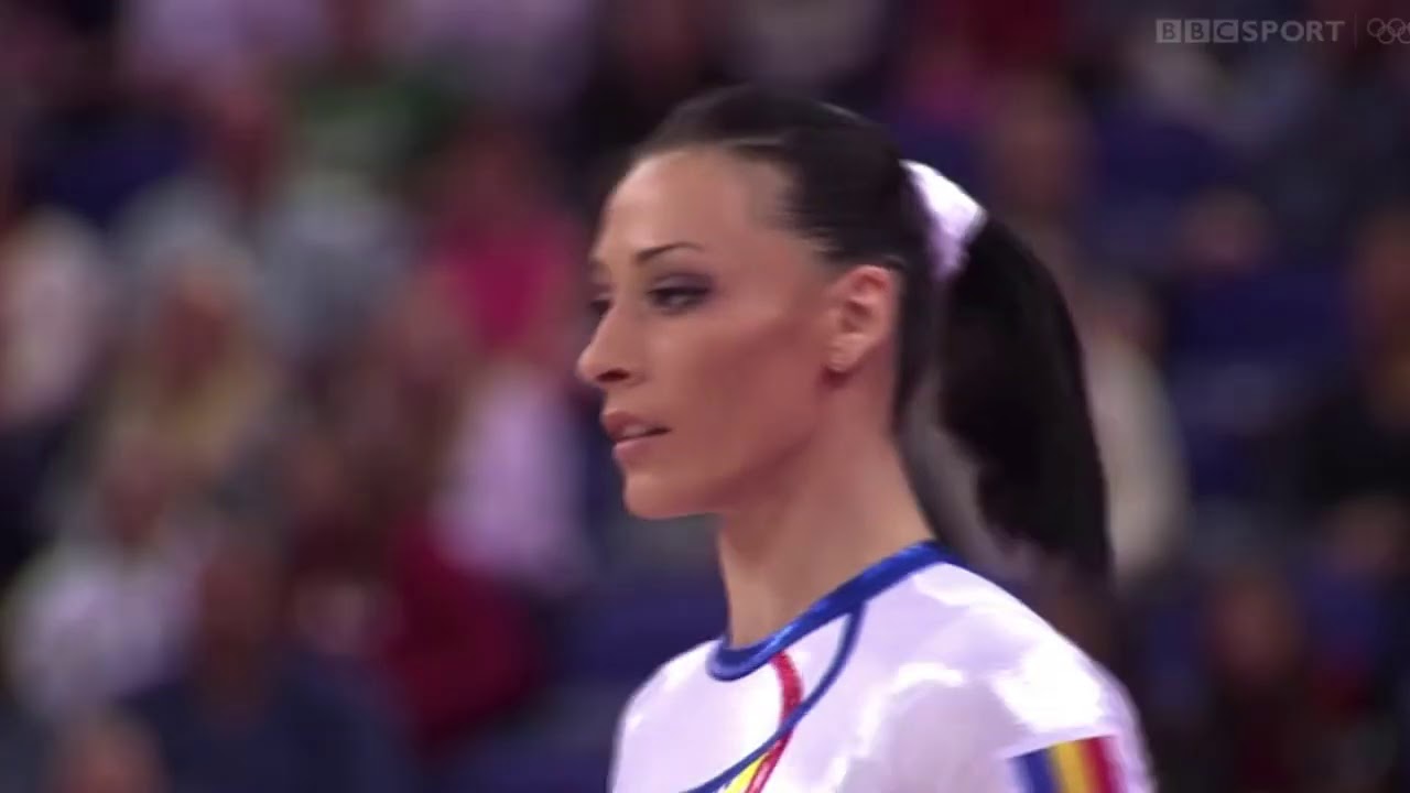 25 Stuck Double Layouts on Floor